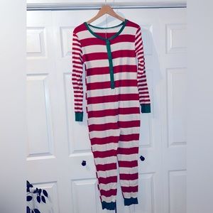 Wondershop at Target One Piece XL Pajamas Red & White Striped Sleepwear Unisex